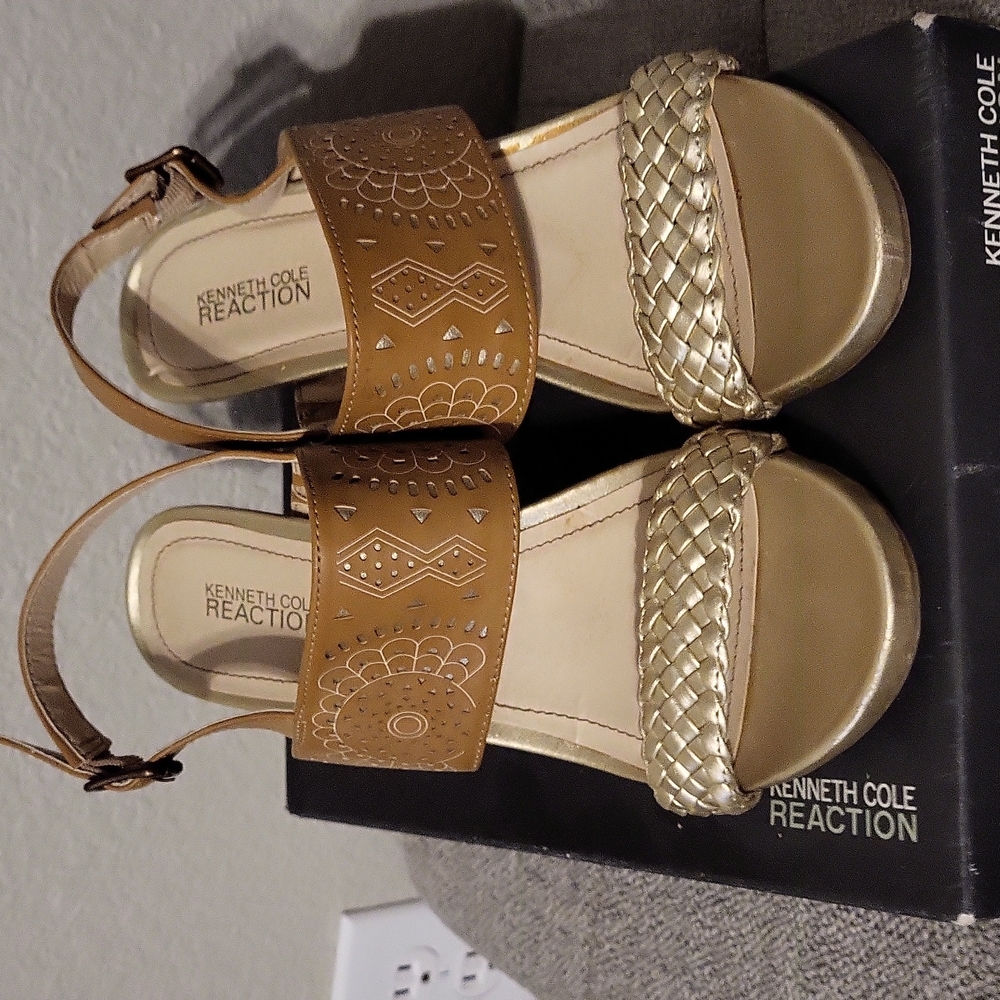 Kenneth Cole Reaction Sandals